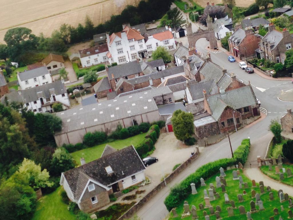 Ramsay Arms Hotel Fettercairn Zewnętrze zdjęcie